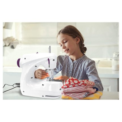 Nähmaschine mit abnehmbarem Tisch